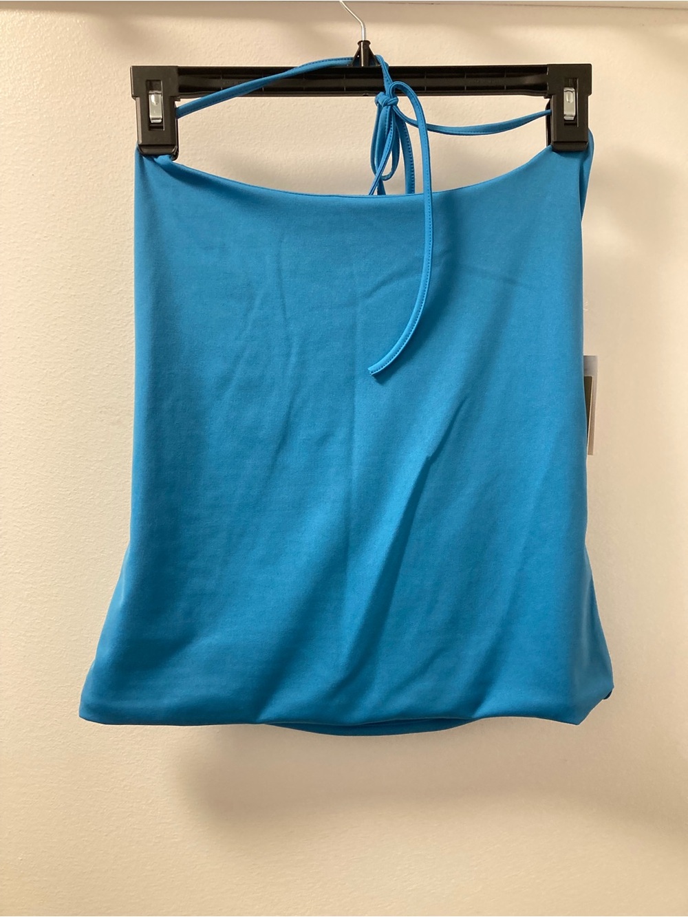 NWT J.o&co Ocean Splash Blue Halter Cowl Neck Top L